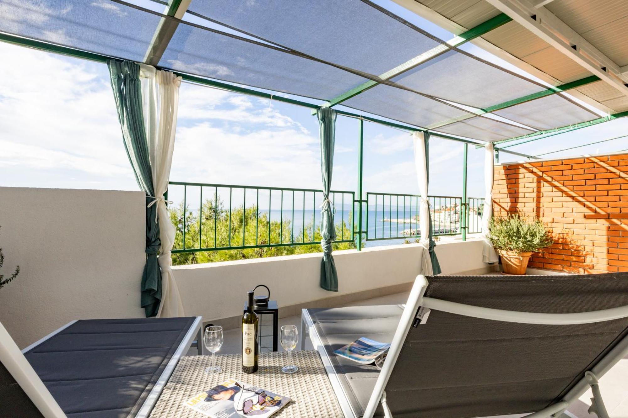 Apartments Krzanic Подгора Екстериор снимка