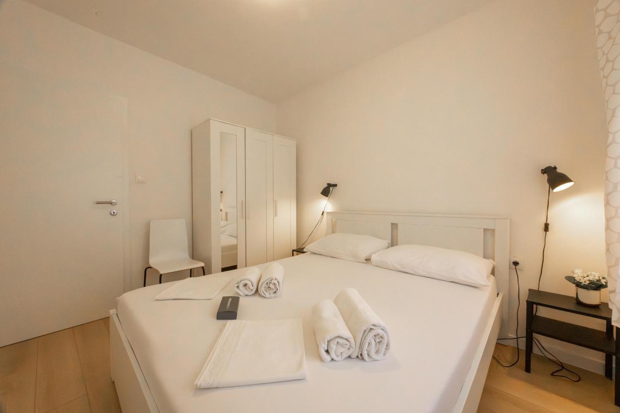 Apartments Krzanic Подгора Екстериор снимка